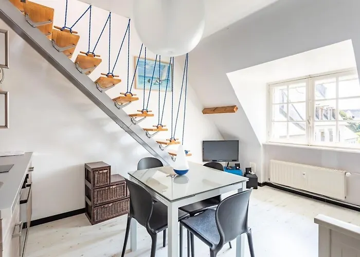 Le CAPUCIN - Petit duplex avec place de parking