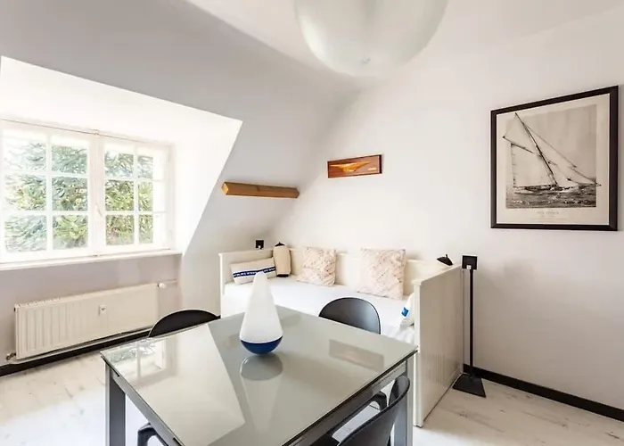 Le CAPUCIN - Petit duplex avec place de parking